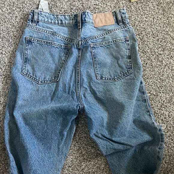 Zara mom fit jeans - Picture 5 of 5